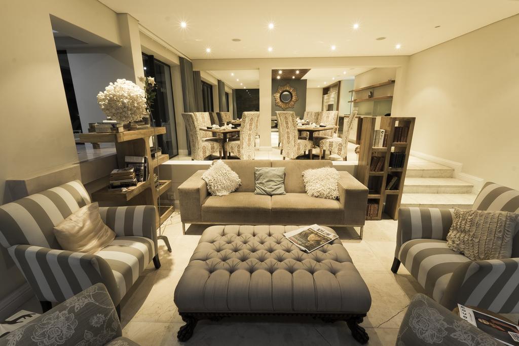 Isango Gate Hotel Port Elizabeth Buitenkant foto